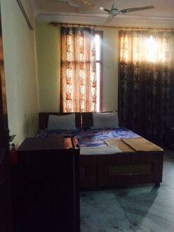 Aadharshila INN, New Delhi 1
